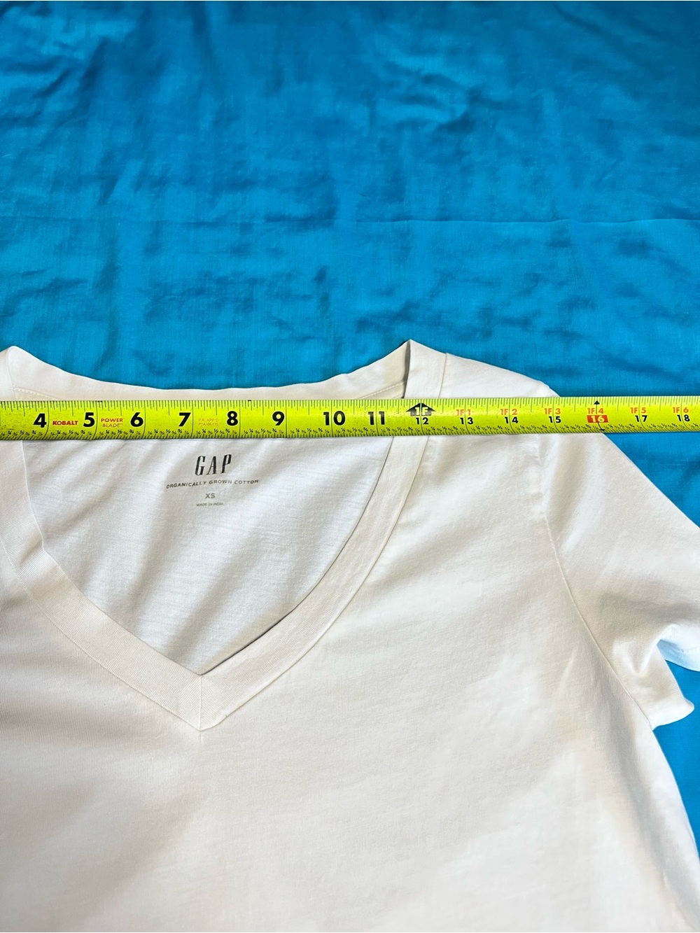 Gap Organic Cotton White V-Neck Tee XS Classic Essential - Picture 6 of 16